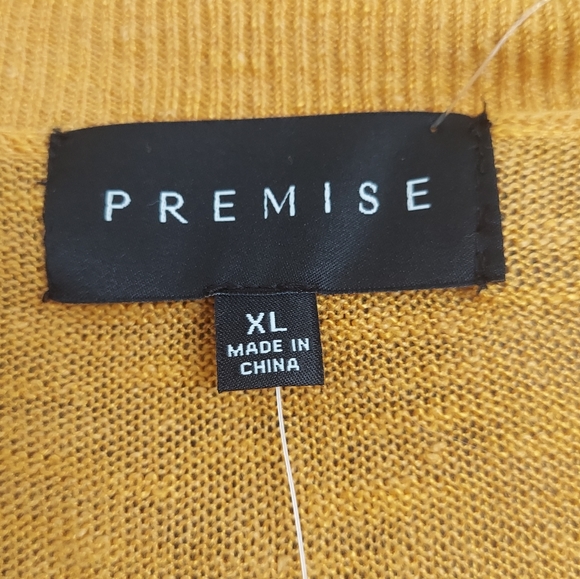 Premise V-neck Sweater XL NWT - Picture 3 of 7
